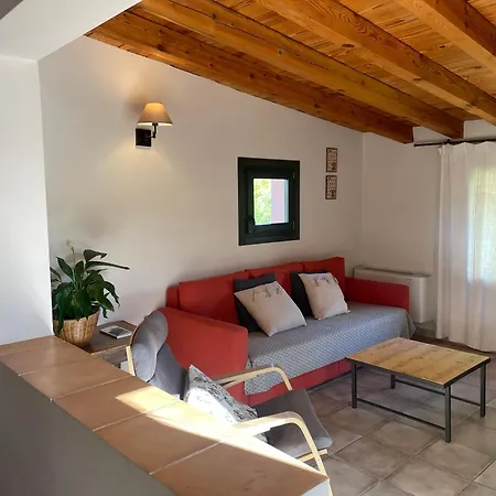 Maset Del Riu * Вальдерробрес