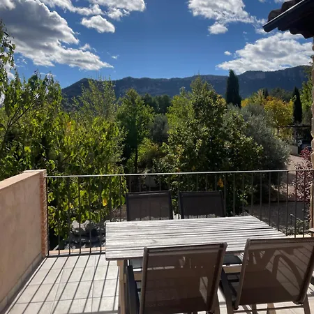 Летний дом Maset Del Riu Вальдерробрес