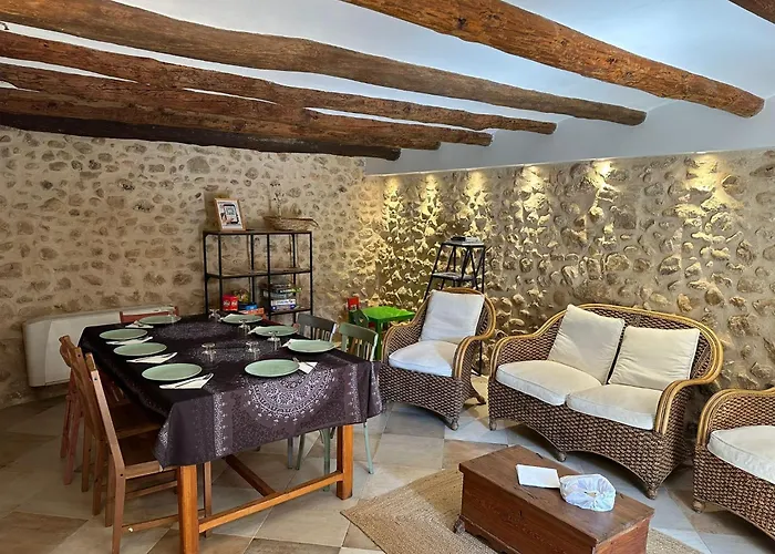 Maset Del Riu * Valderrobres